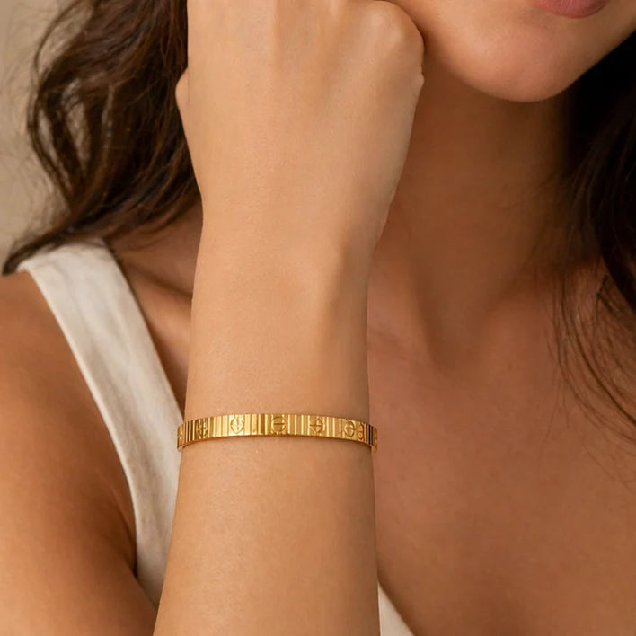 Royal Crest Bracelet